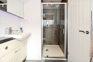 Photo 9- click for photo gallery